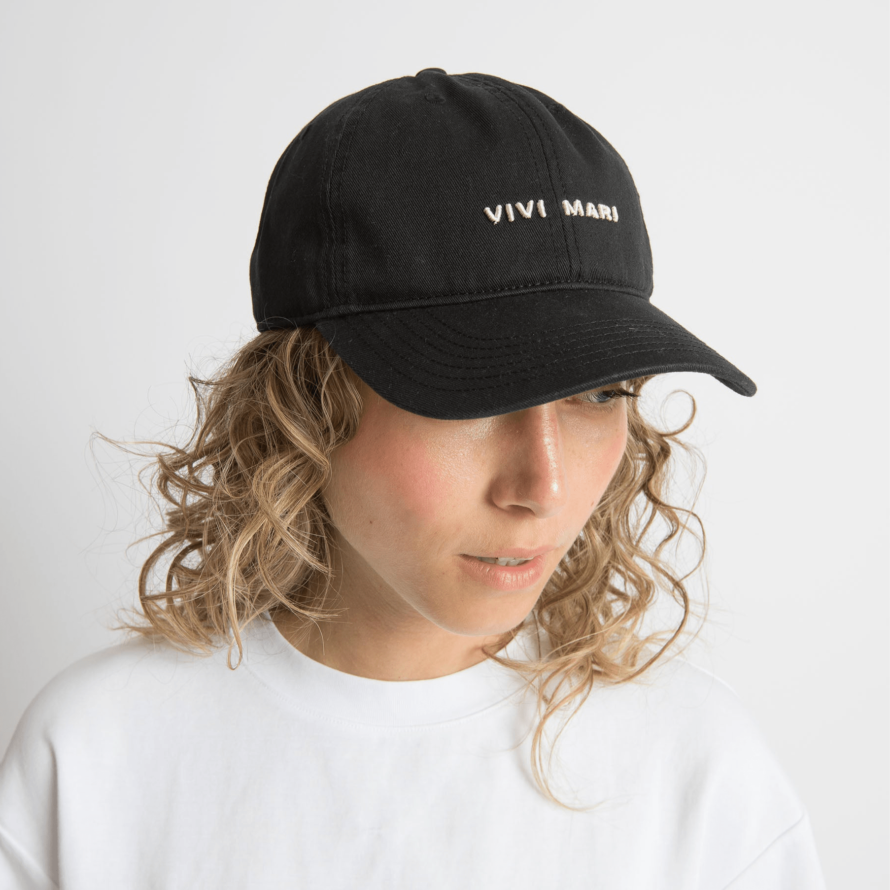 Cap solid black/sand - VIVI MARI