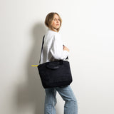 padded tote bag medium + strap basic woven slim - navy - VIVI MARI