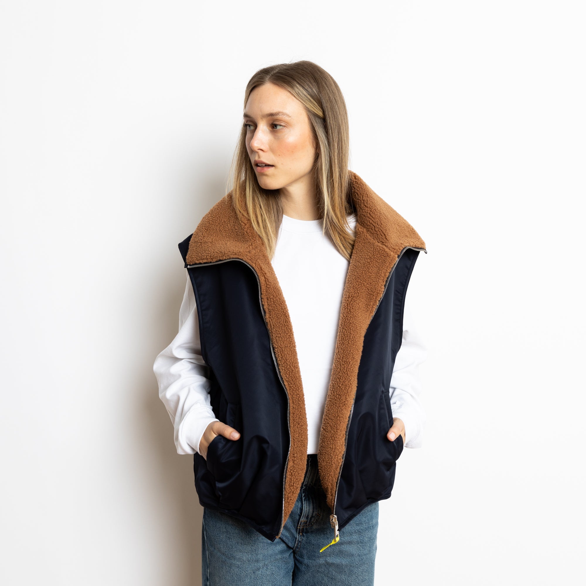 Reversible Bomber Vest - navy/caramel - VIVI MARI