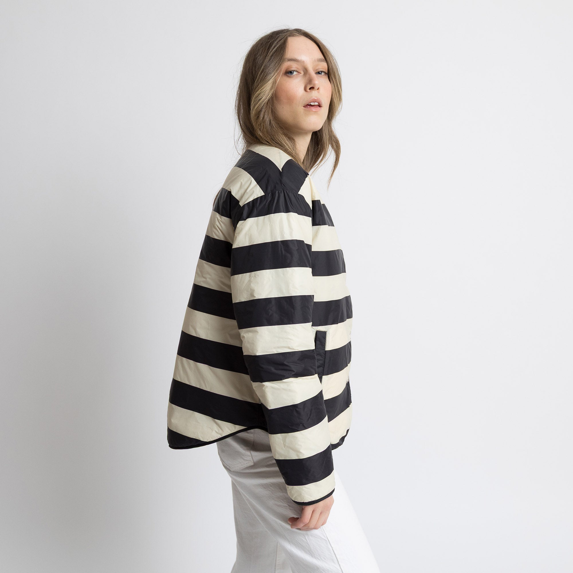 Ultra Light Puffer Jacket black/bold stripes black - sand - VIVI MARI
