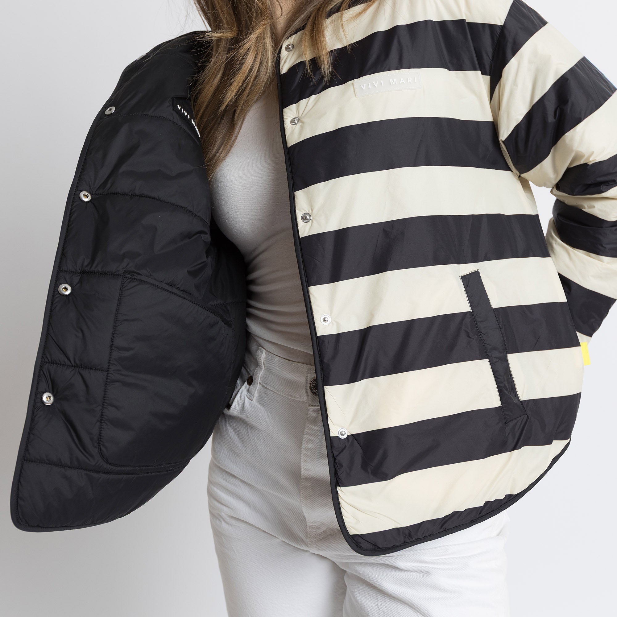 Ultra Light Puffer Jacket black/bold stripes black - sand - VIVI MARI