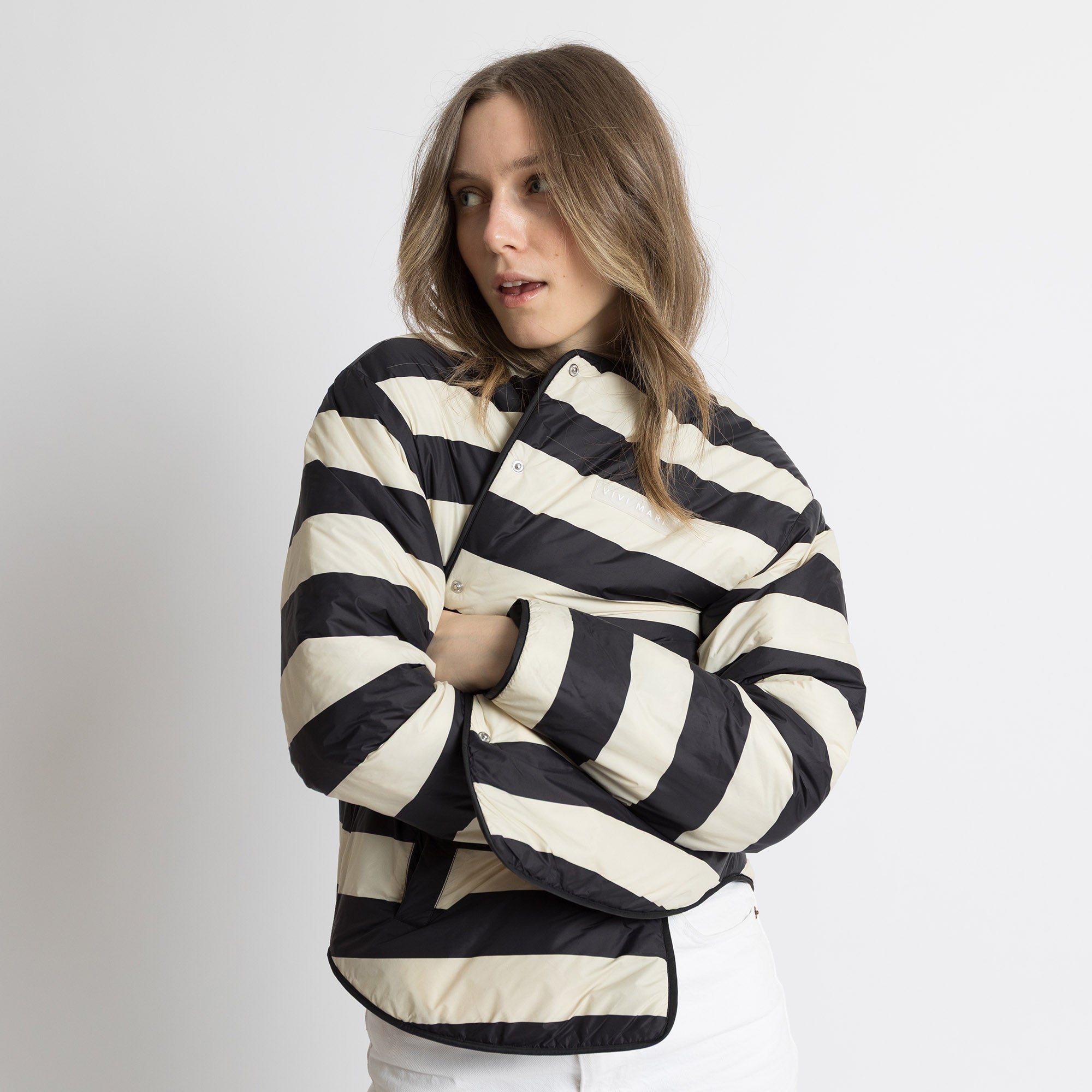 Ultra Light Puffer Jacket black/bold stripes black - sand - VIVI MARI