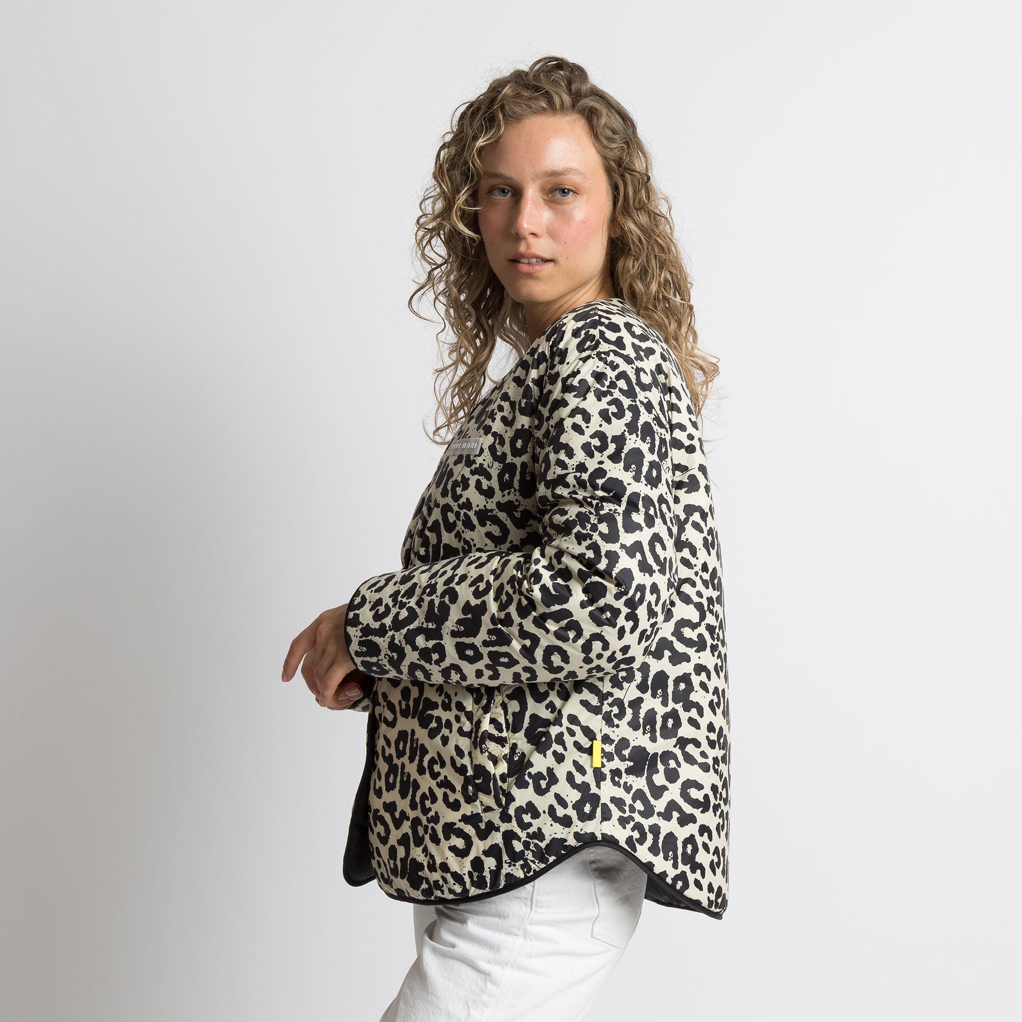 Ultra Light Puffer Jacket black/leo black - sand - VIVI MARI