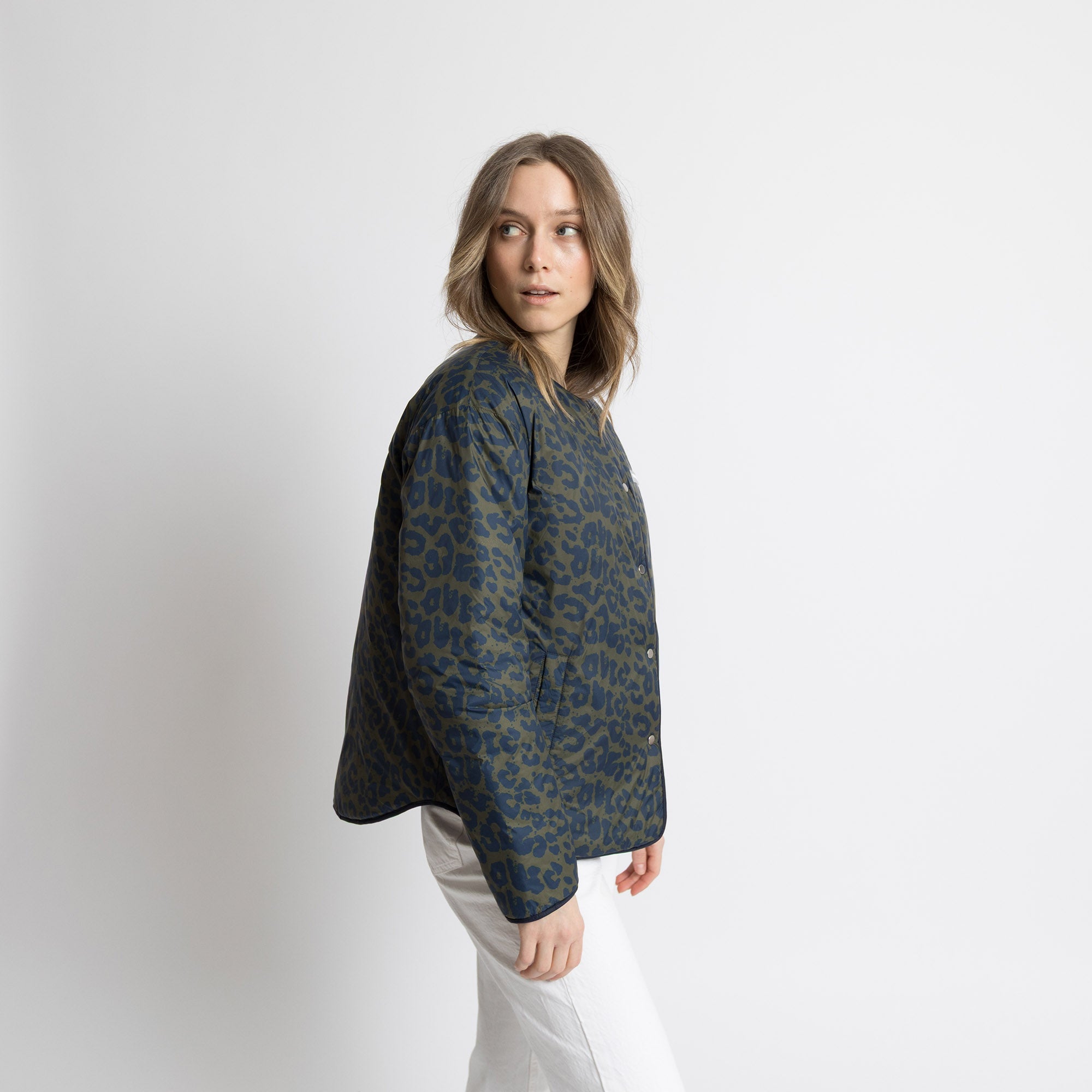Ultra Light Puffer Jacket navy/leo navy - olive - VIVI MARI