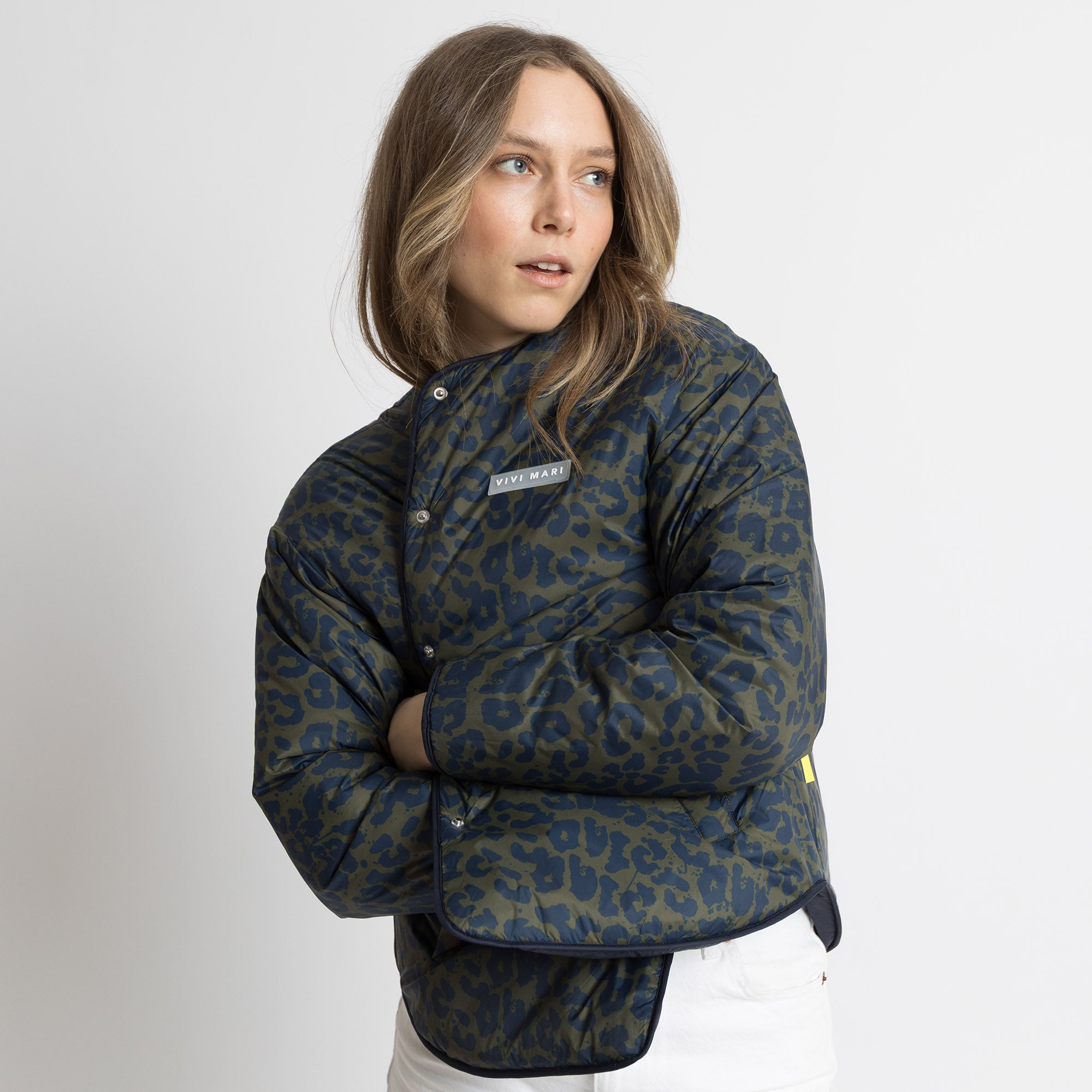 Ultra Light Puffer Jacket navy/leo navy - olive - VIVI MARI