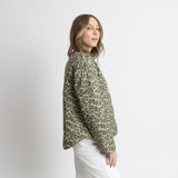 Ultra Light Puffer Jacket pale olive/leo olive - pale olive - VIVI MARI
