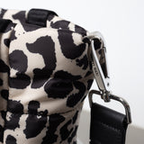 padded tote bag small + strap basic woven slim - leo splashes black/sand