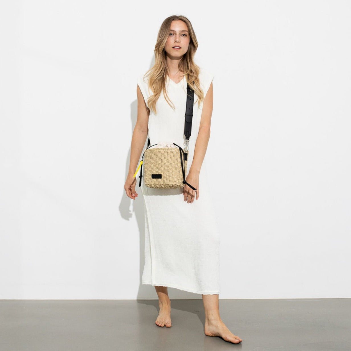 Bucket Bag Straw - black - VIVI MARI