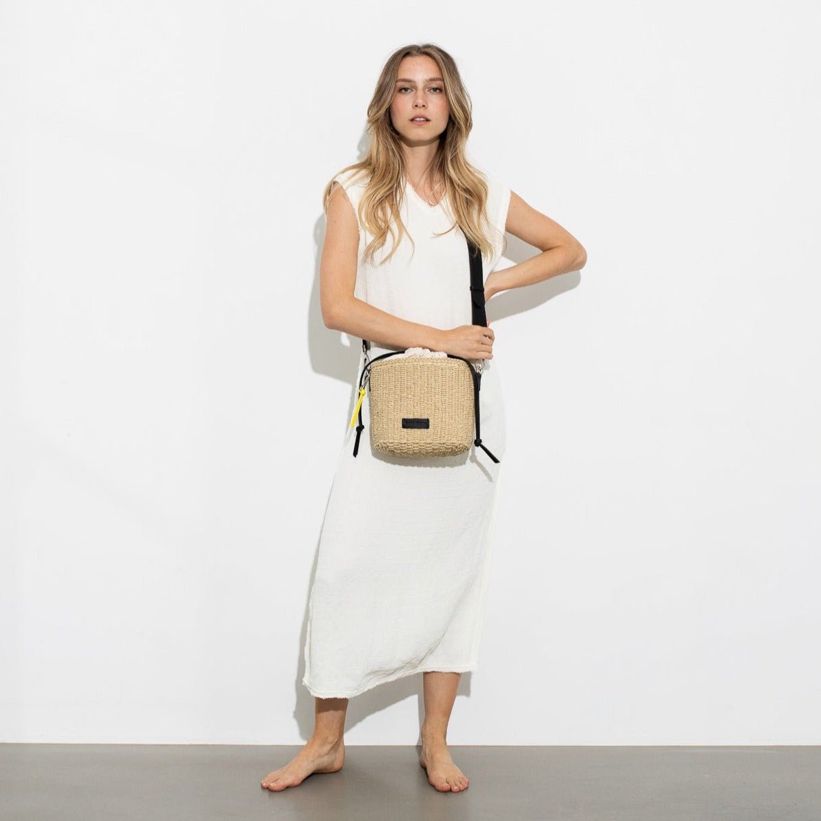 Bucket Bag Straw - black - VIVI MARI