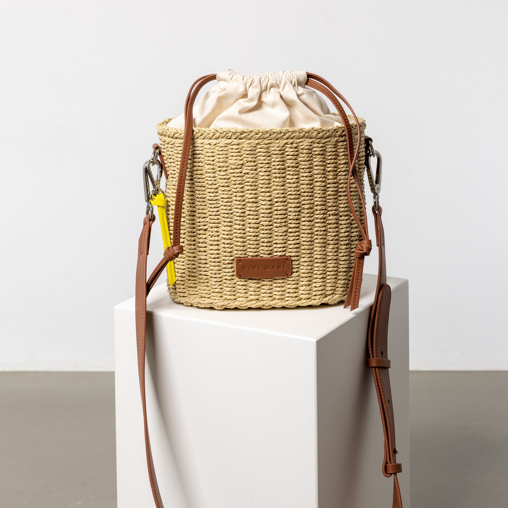 Bucket Bag Straw - tan - VIVI MARI