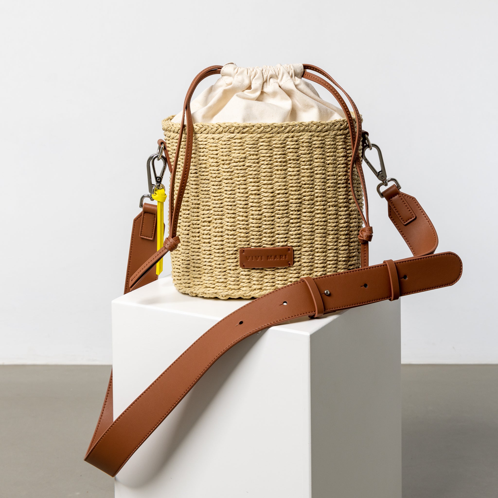 Bucket Bag Straw - tan - VIVI MARI