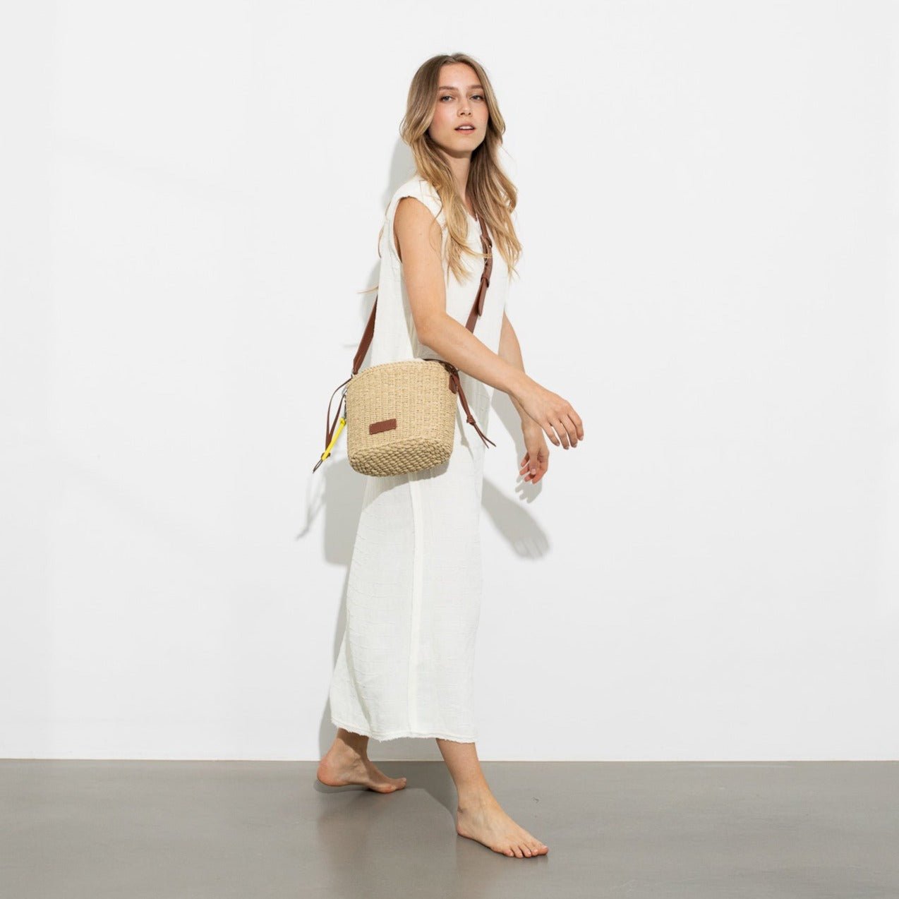 Bucket Bag Straw - tan - VIVI MARI