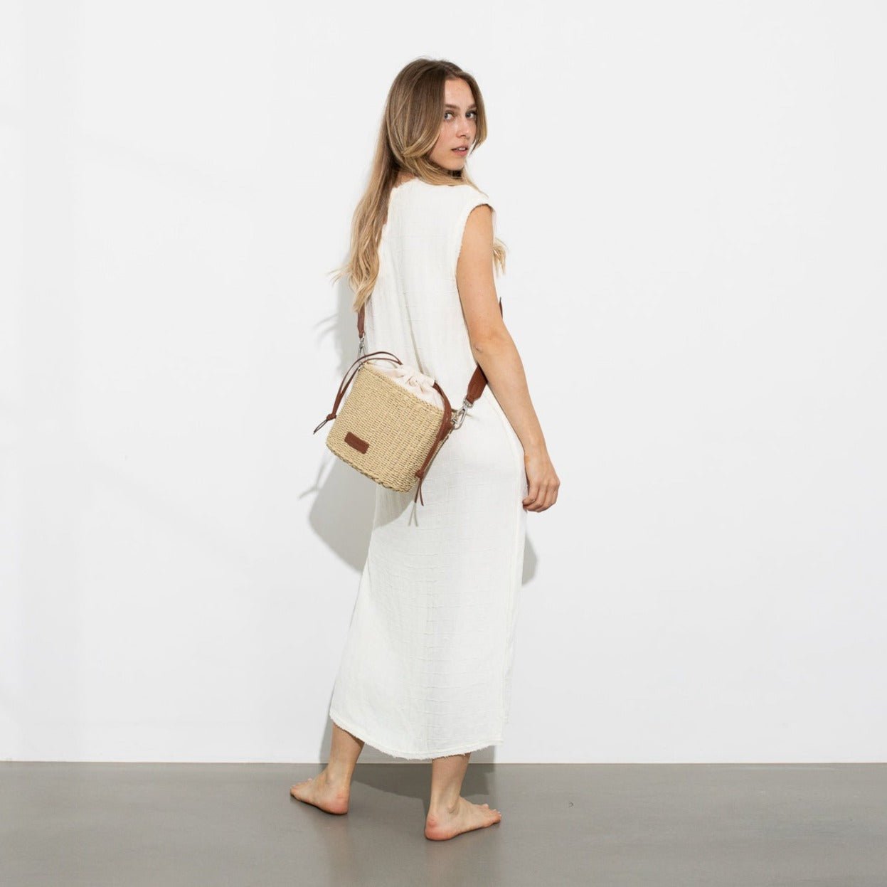 Bucket Bag Straw - tan - VIVI MARI