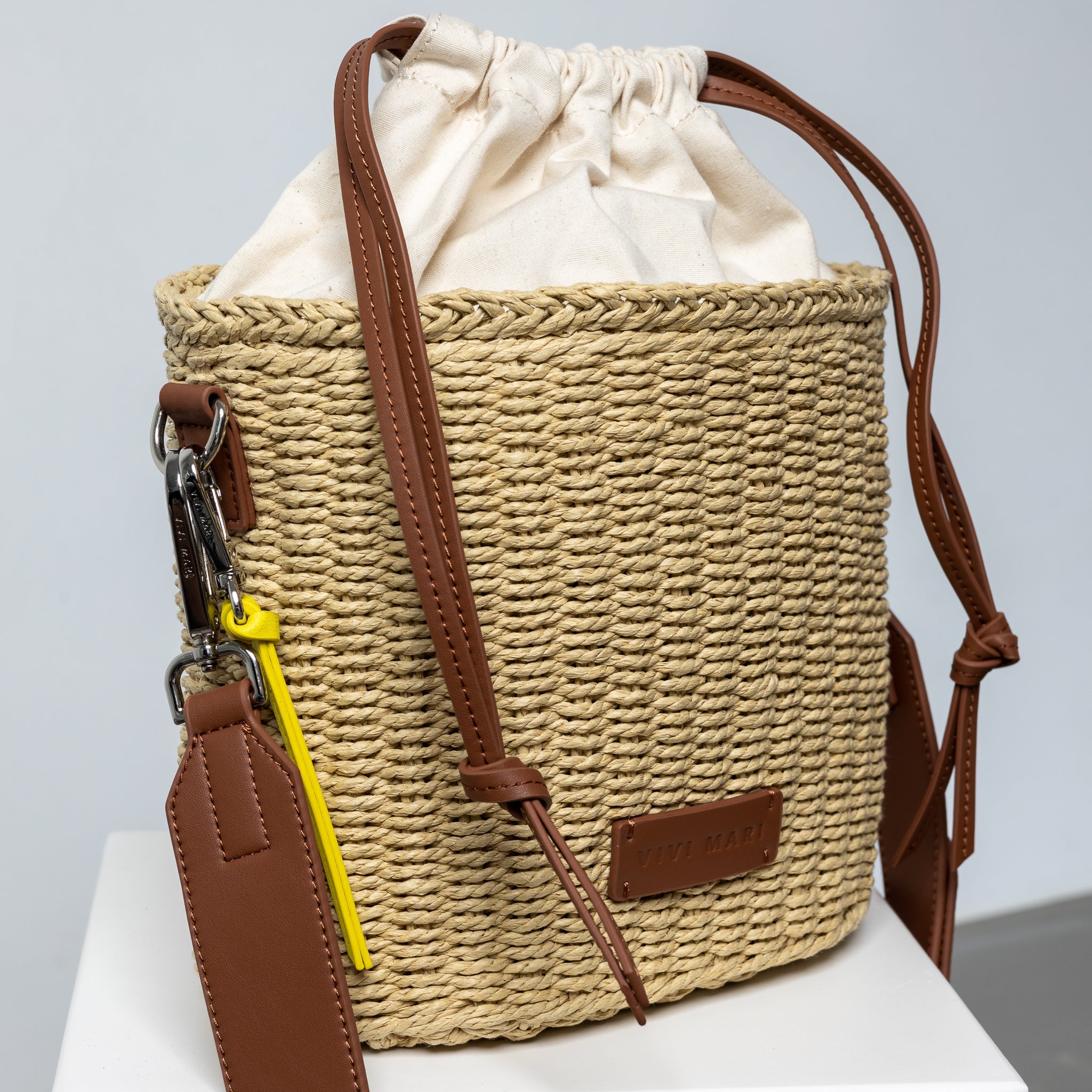 Bucket Bag Straw - tan - VIVI MARI
