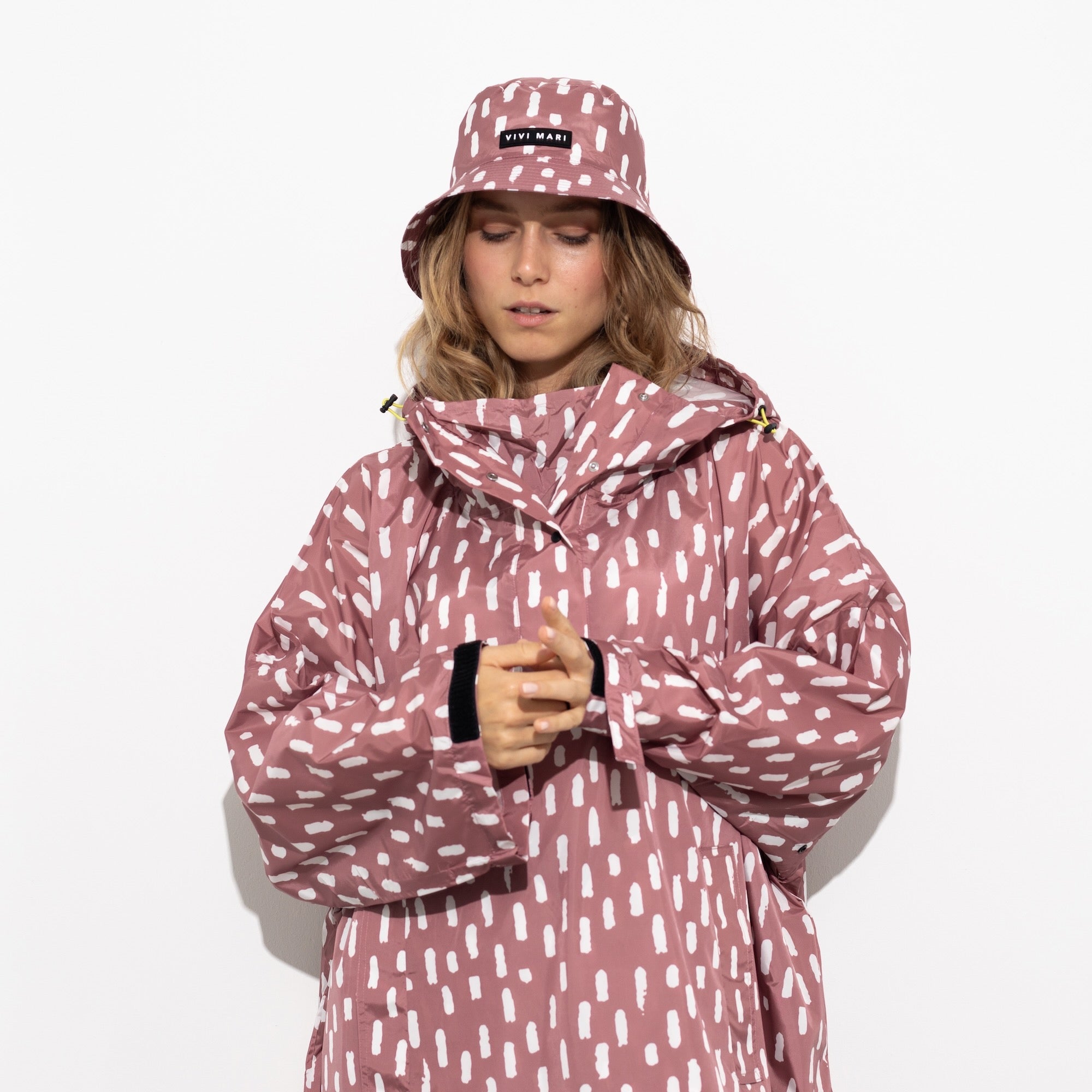 Bucket Hat drops mauve/white - VIVI MARI