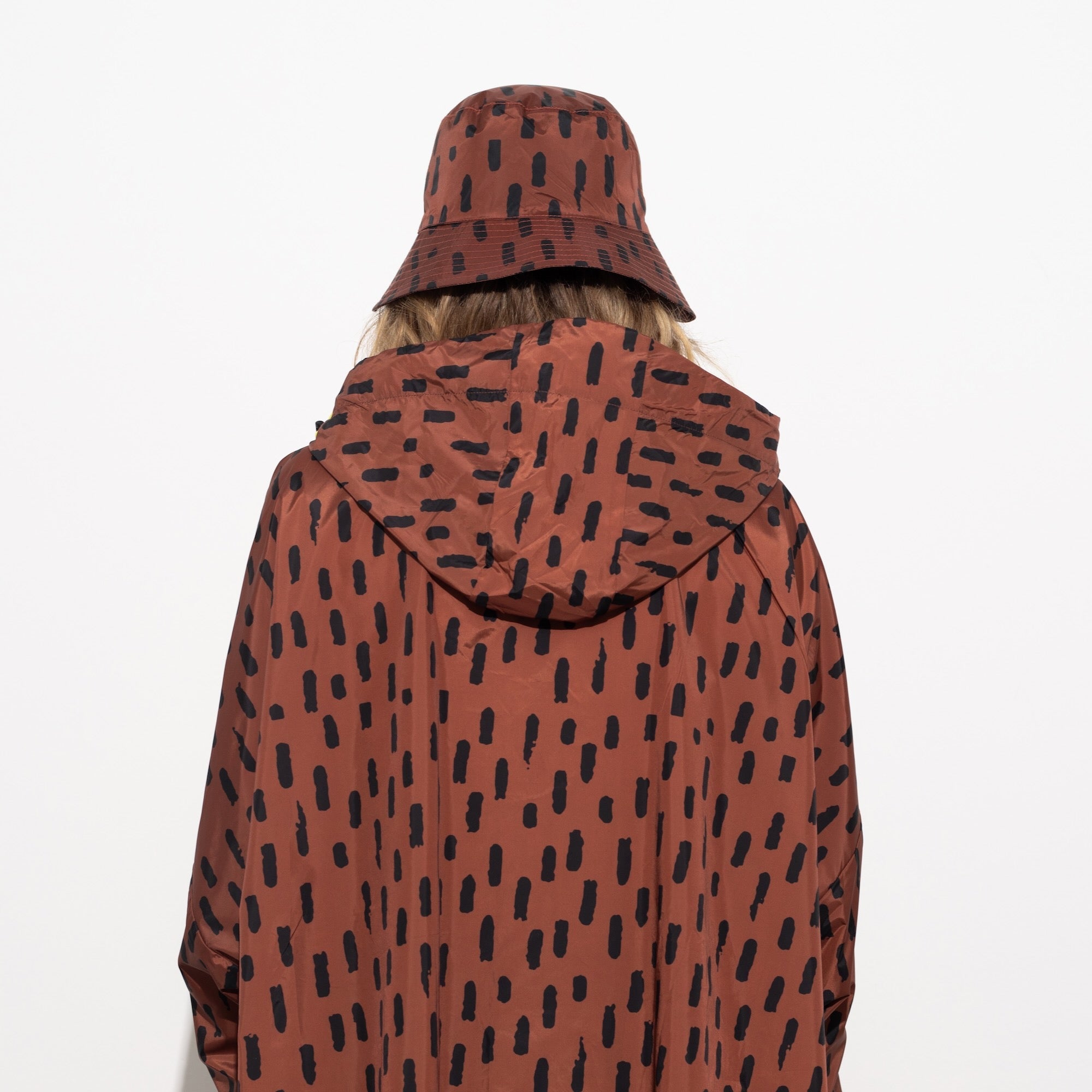 Bucket Hat drops rust/black - VIVI MARI