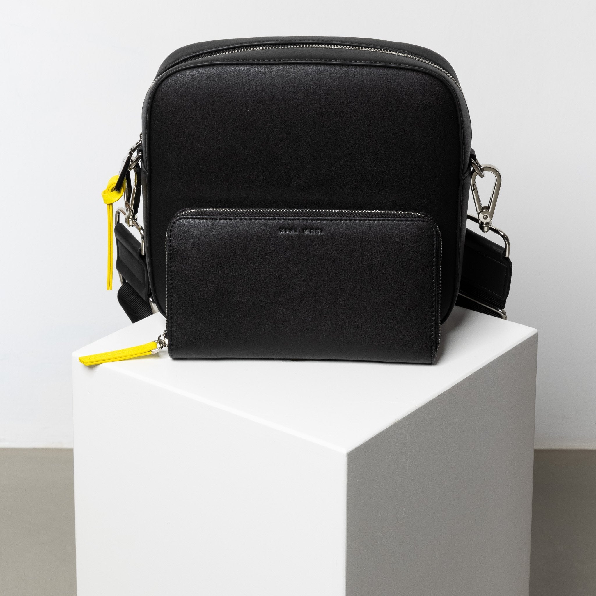 Continental Wallet - black - VIVI MARI