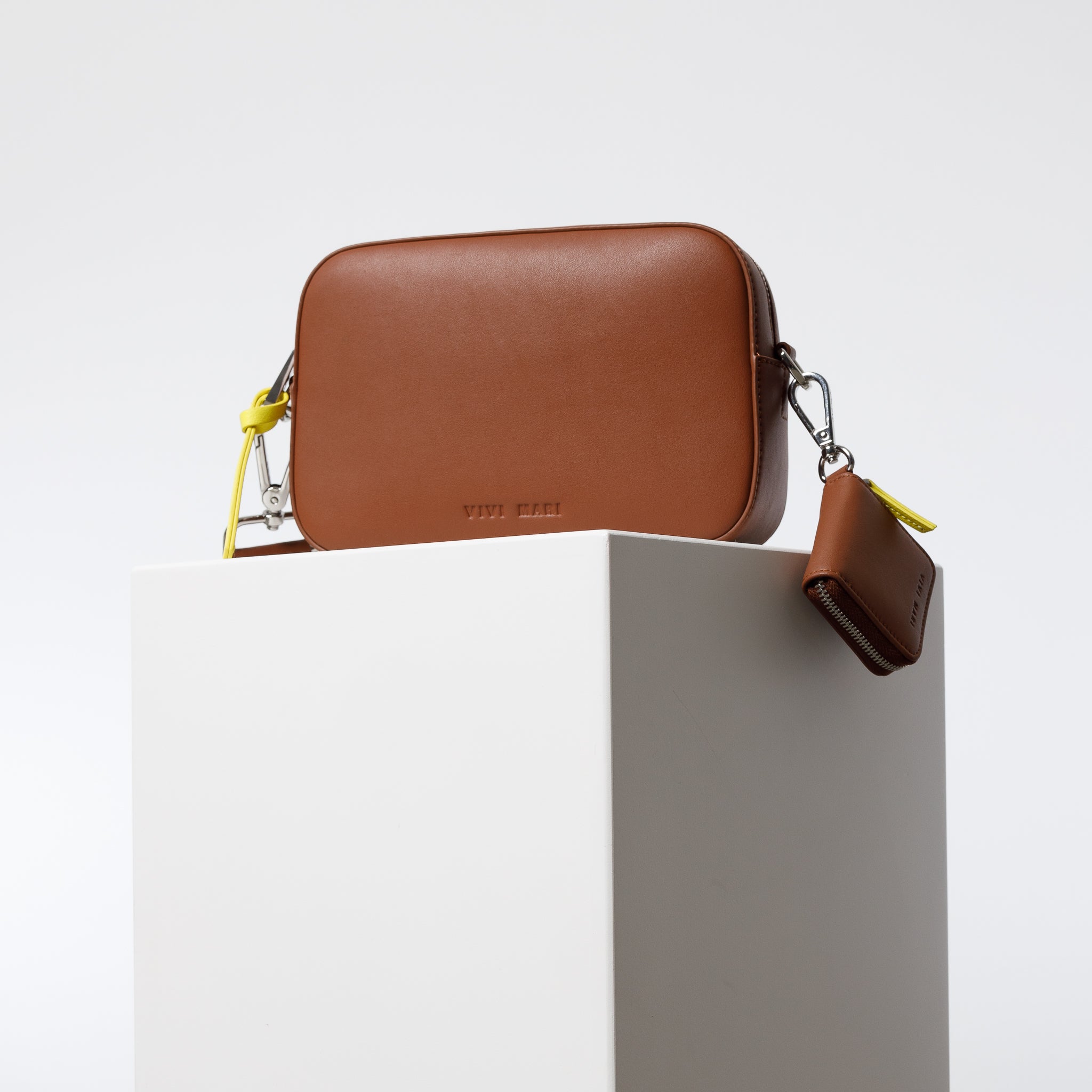 crossbody bag small + strap basic woven - tan - VIVI MARI
