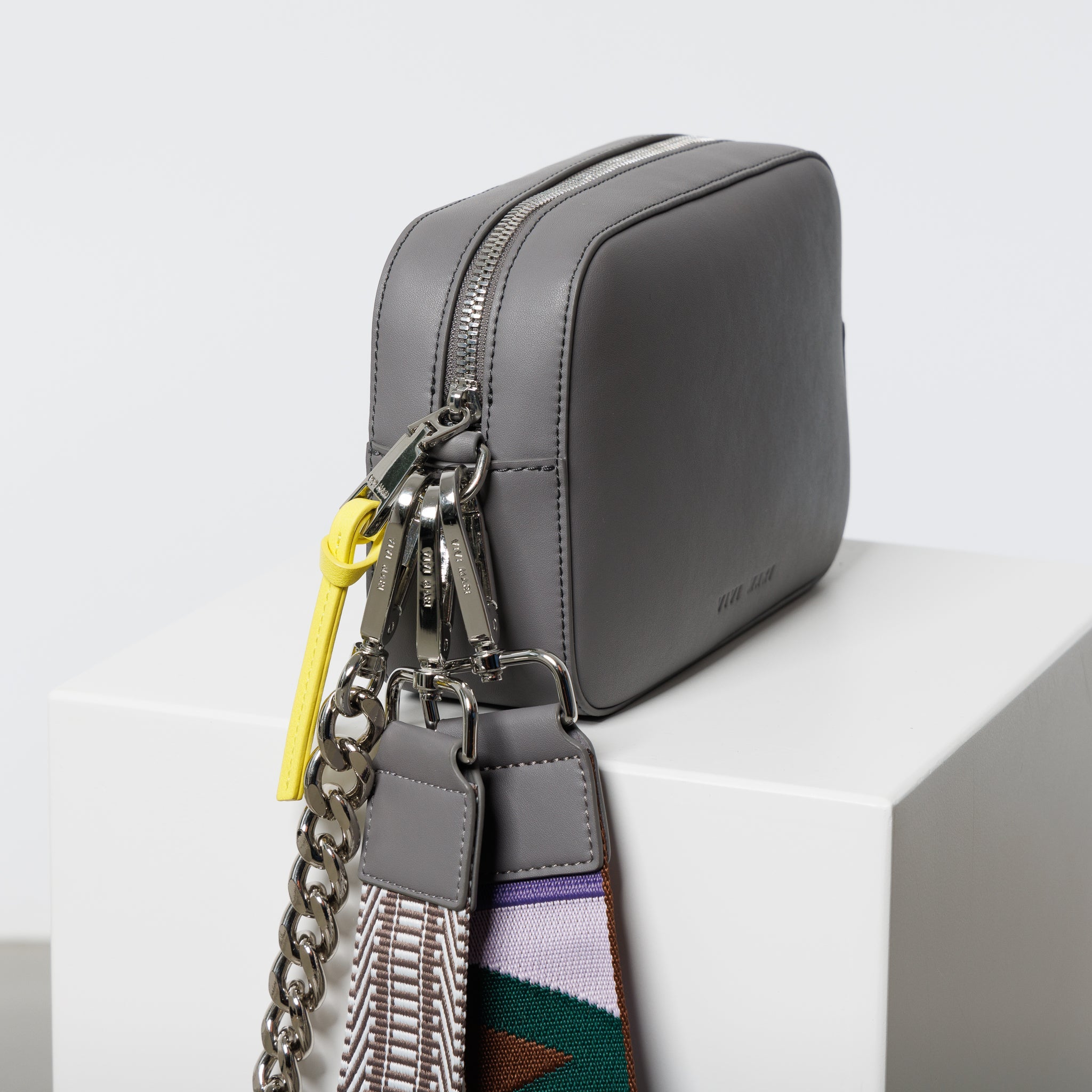 crossbody bag small + strap basic woven - taupe - VIVI MARI