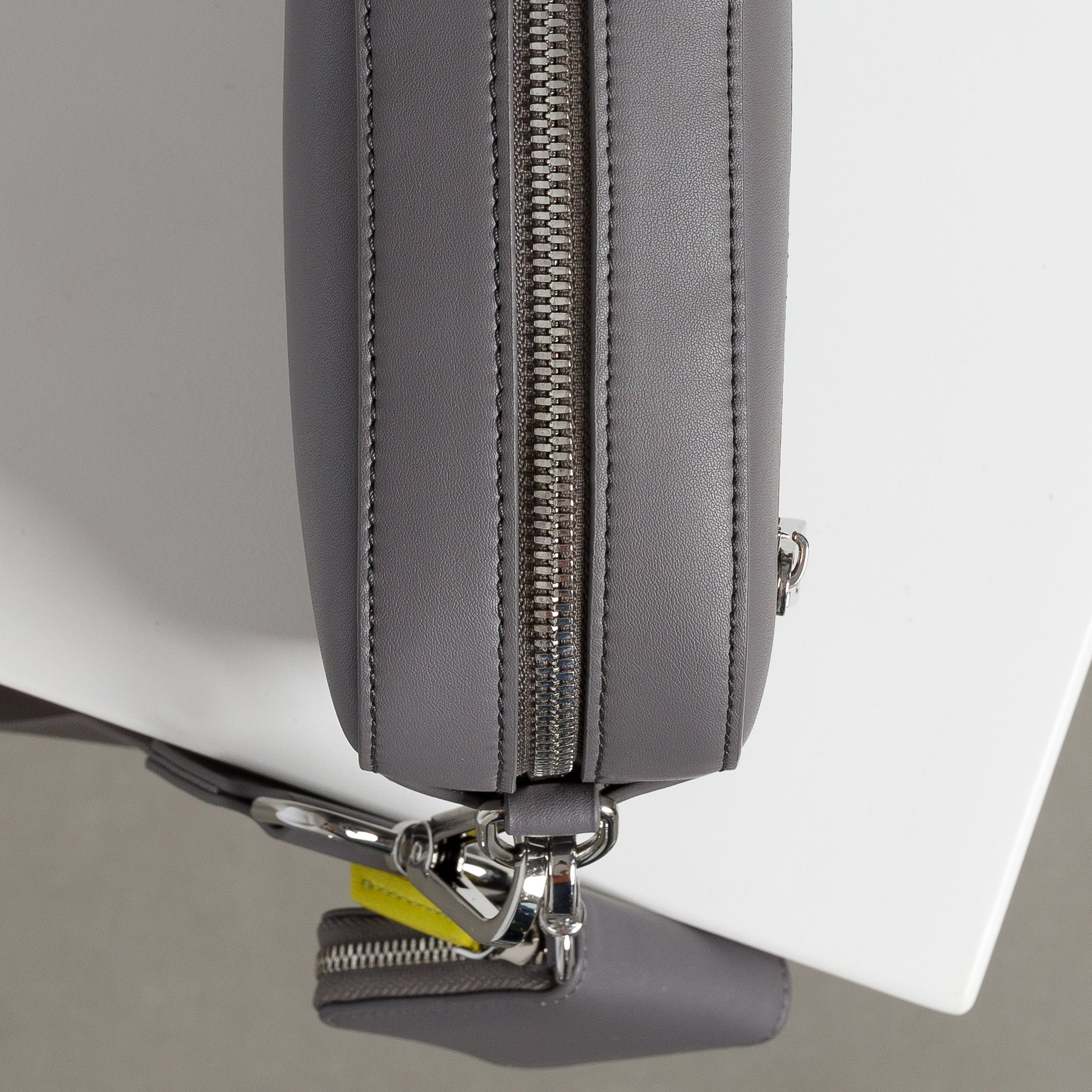 crossbody bag small + strap basic woven - taupe - VIVI MARI