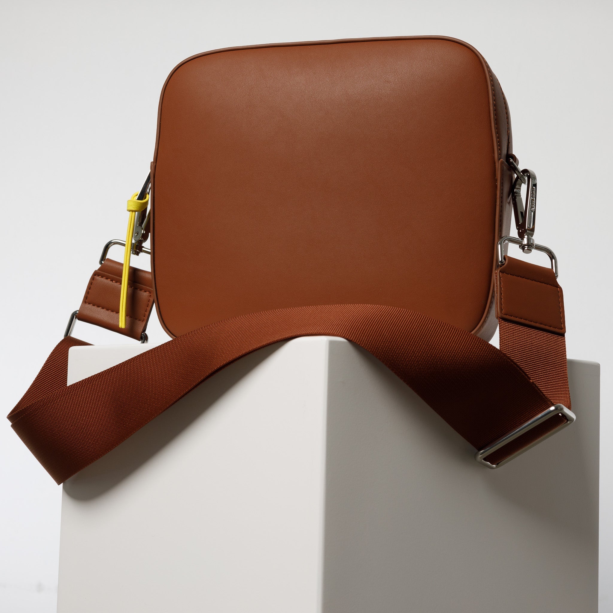 crossbody bag + strap basic woven - tan - VIVI MARI