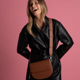 halfmoon bag + strap basic belt - tan - VIVI MARI