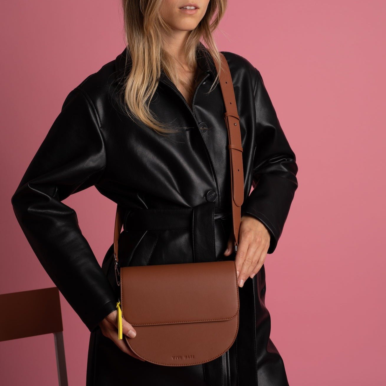 halfmoon bag + strap basic belt - tan - VIVI MARI