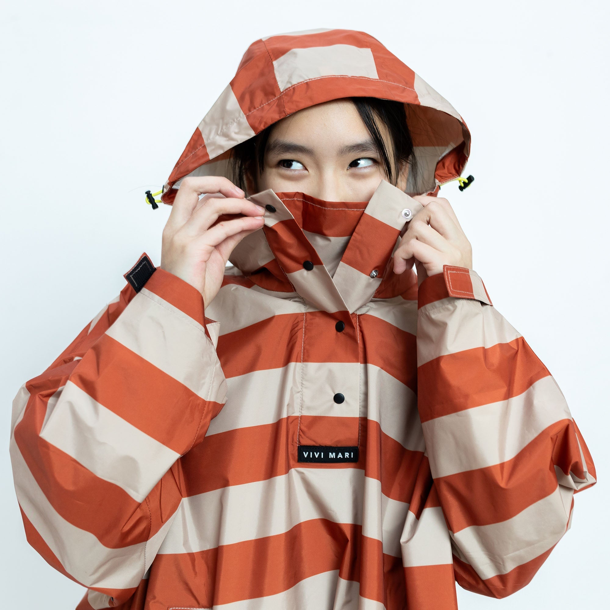Kids Raincoat bold stripes cinnamon/latte - VIVI MARI