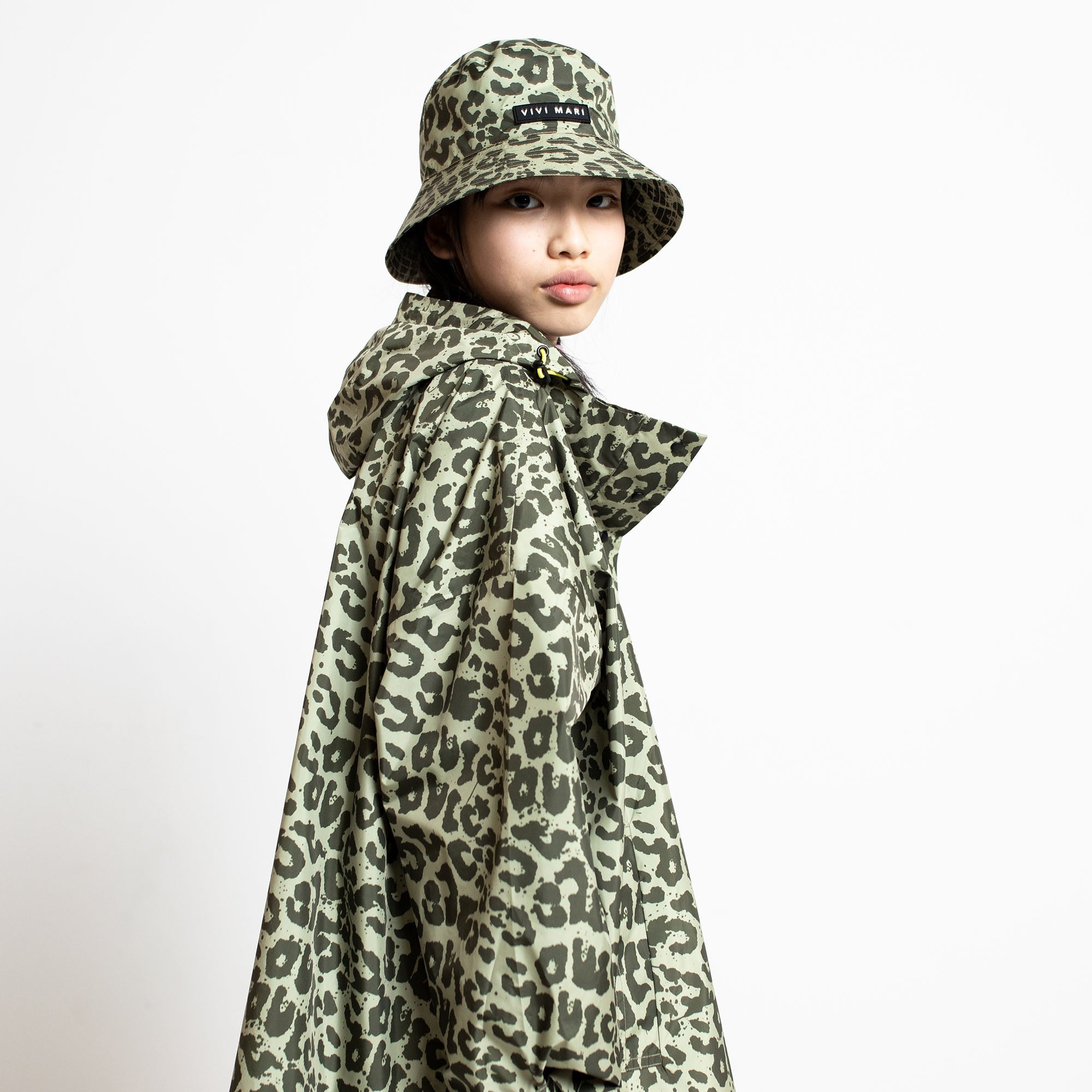 Kids Raincoat leo splashes olive/pale olive - VIVI MARI
