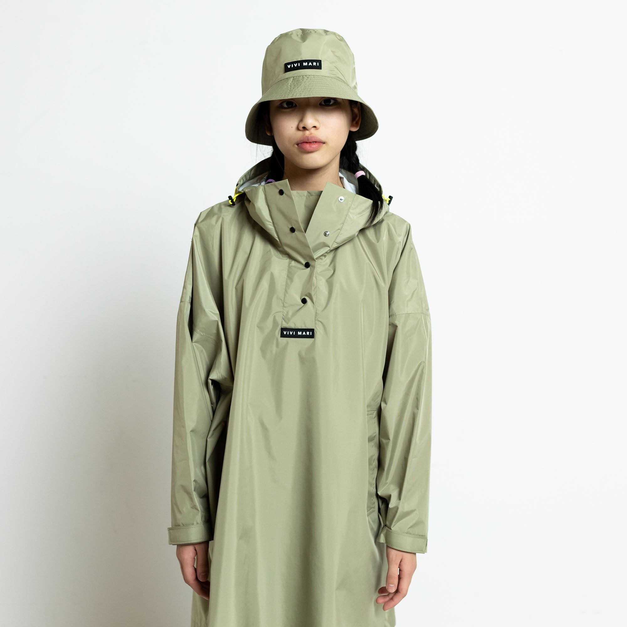 Kids Raincoat solid pale olive - VIVI MARI