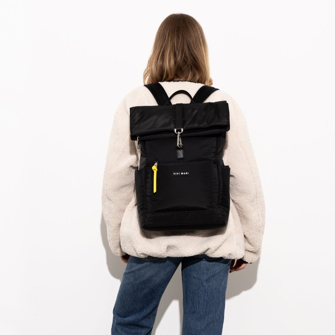 Padded Backpack medium - black - VIVI MARI