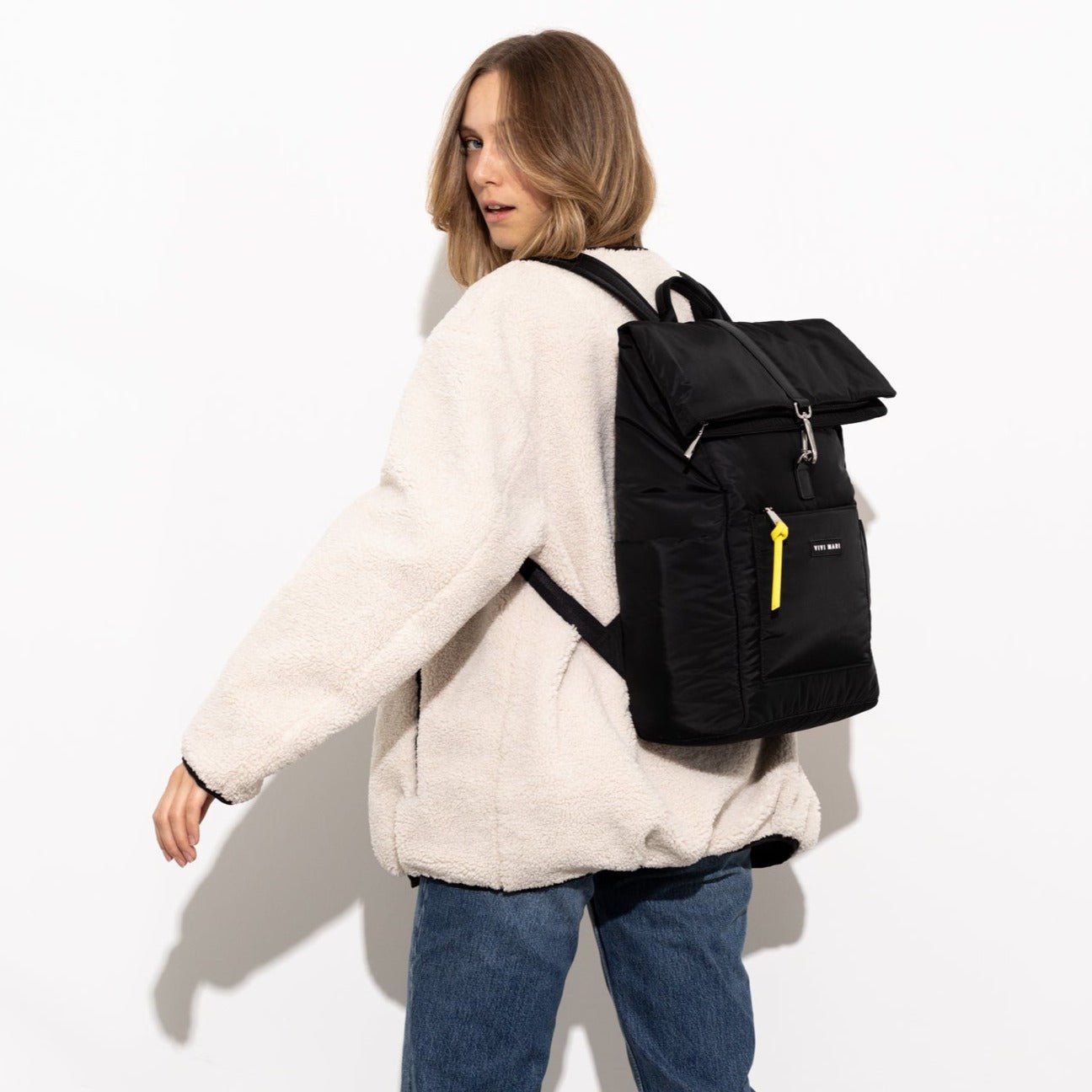 Padded Backpack medium - black - VIVI MARI