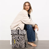 Padded Backpack medium - leo splashes black/sand - VIVI MARI
