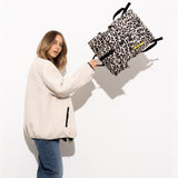 Padded Backpack medium - leo splashes black/sand - VIVI MARI