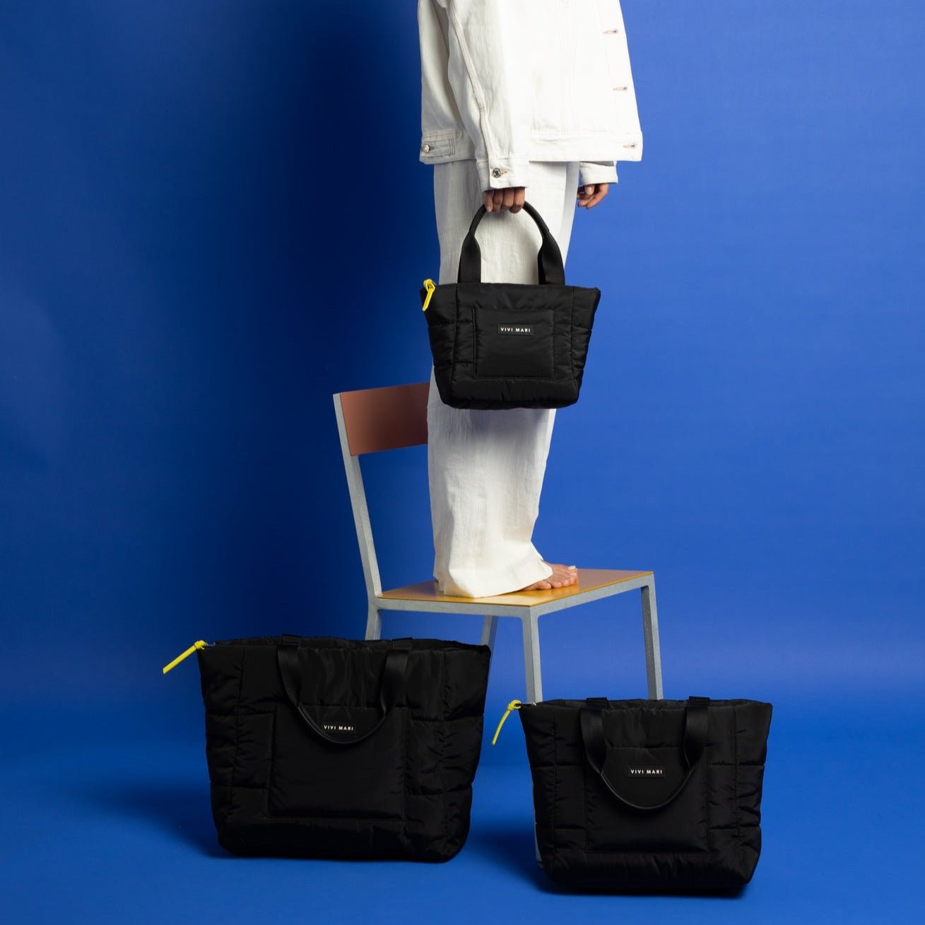 padded tote bag medium + strap basic woven slim - black - VIVI MARI