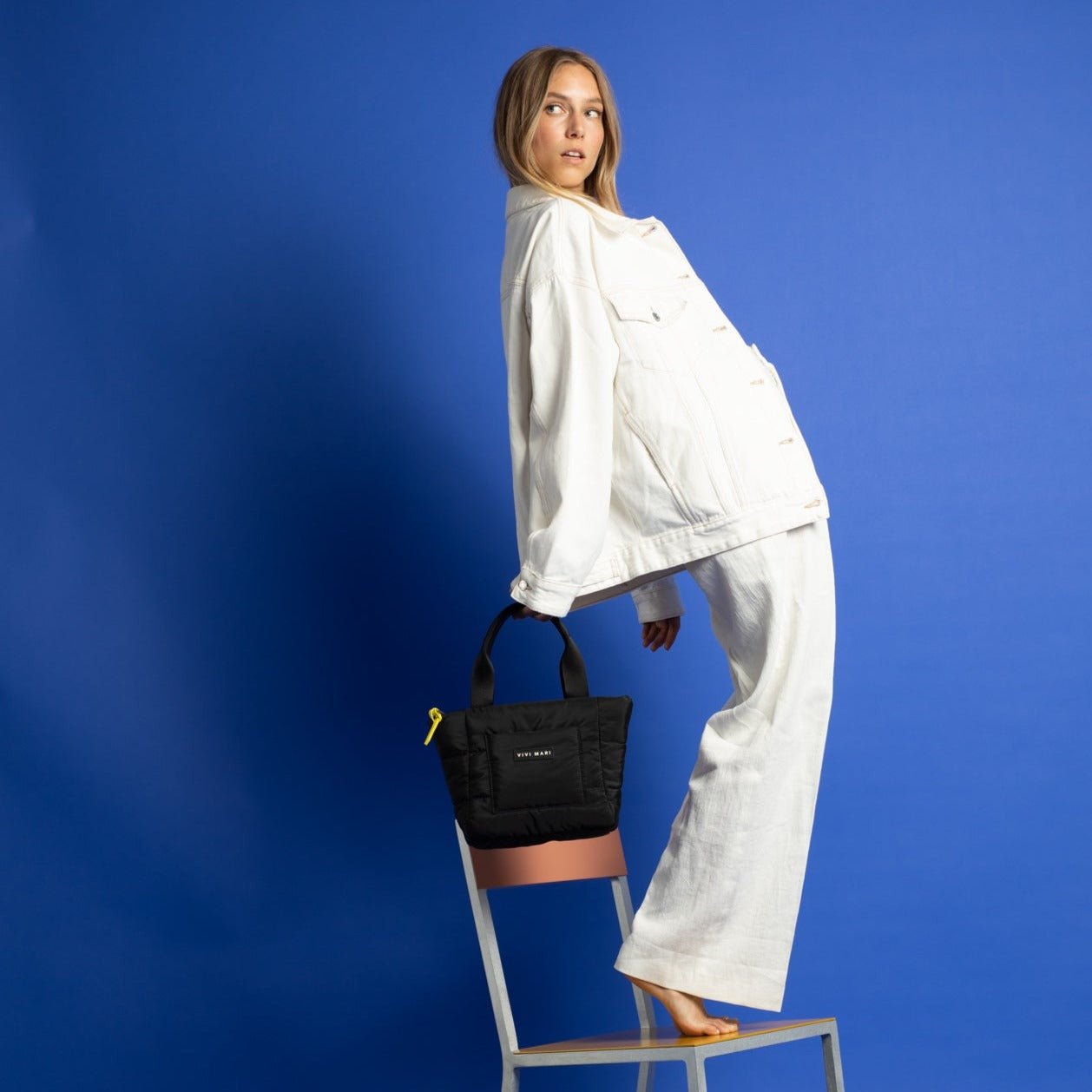 padded tote bag small + strap basic woven slim - black - VIVI MARI