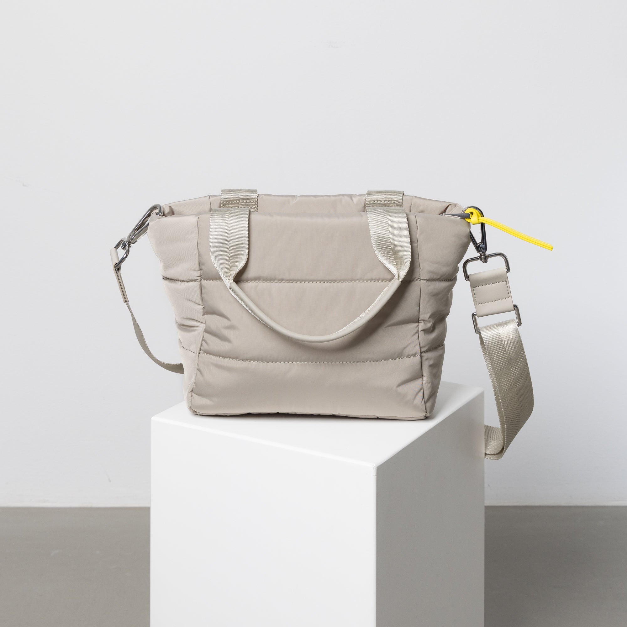 padded tote bag small + strap basic woven slim - stone - VIVI MARI