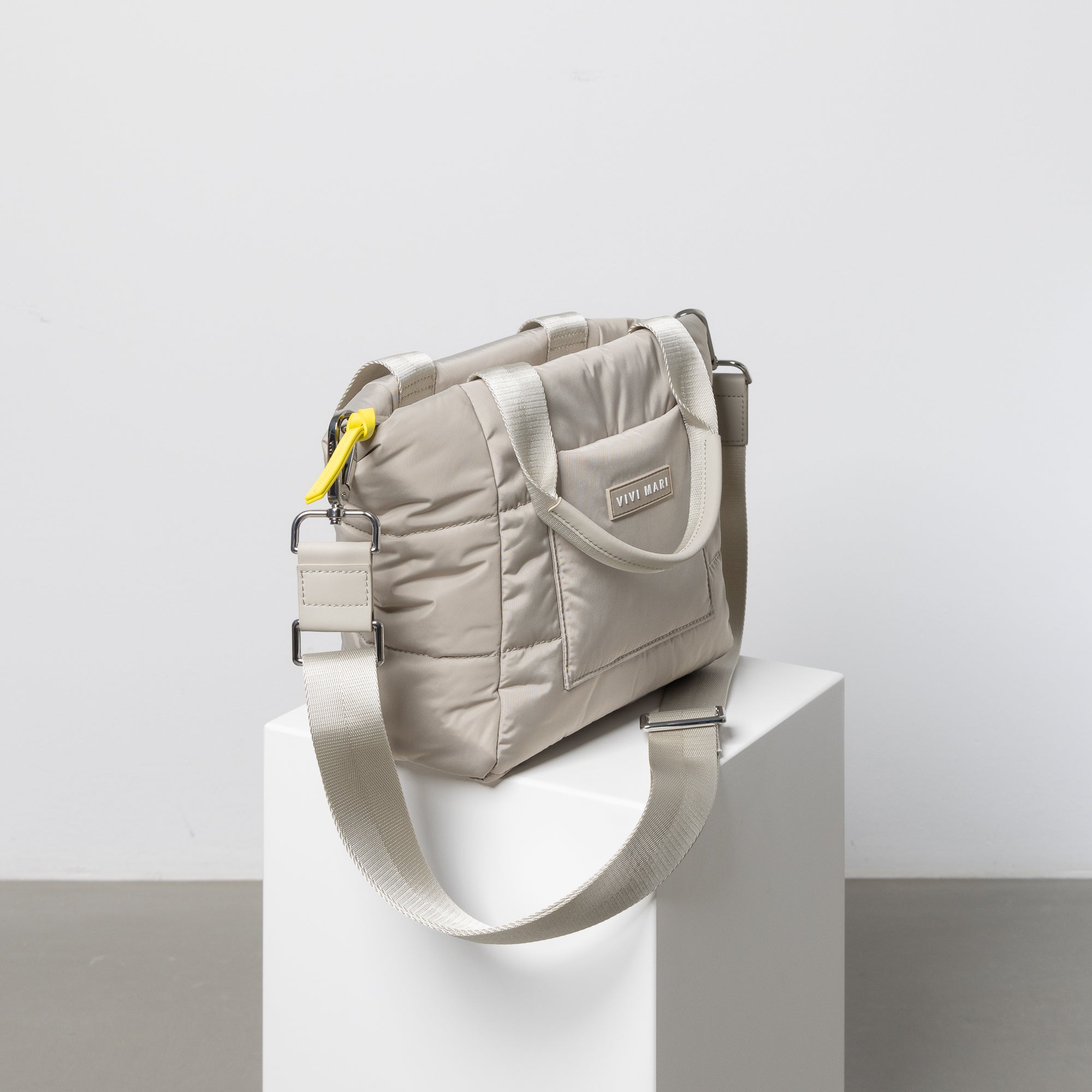 padded tote bag small + strap basic woven slim - stone - VIVI MARI
