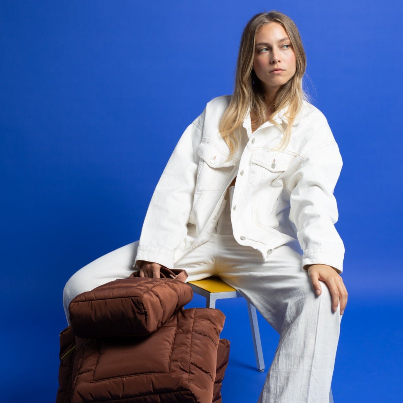 padded tote bag small + strap basic woven slim - tan - VIVI MARI