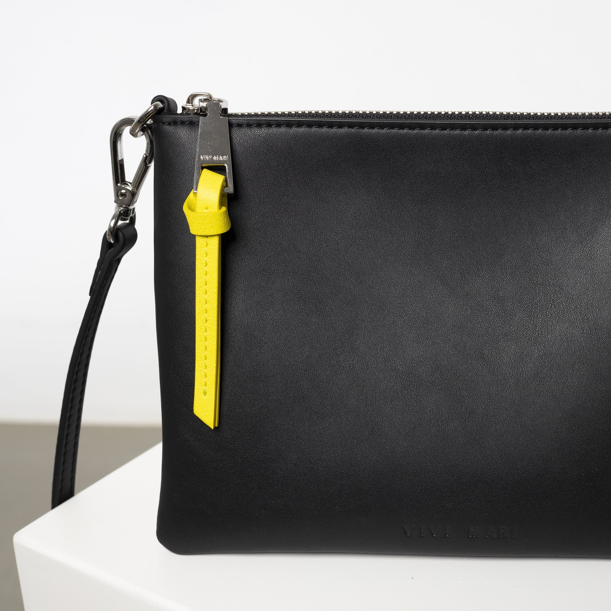 Pouch + strap basic classic thin - black - VIVI MARI