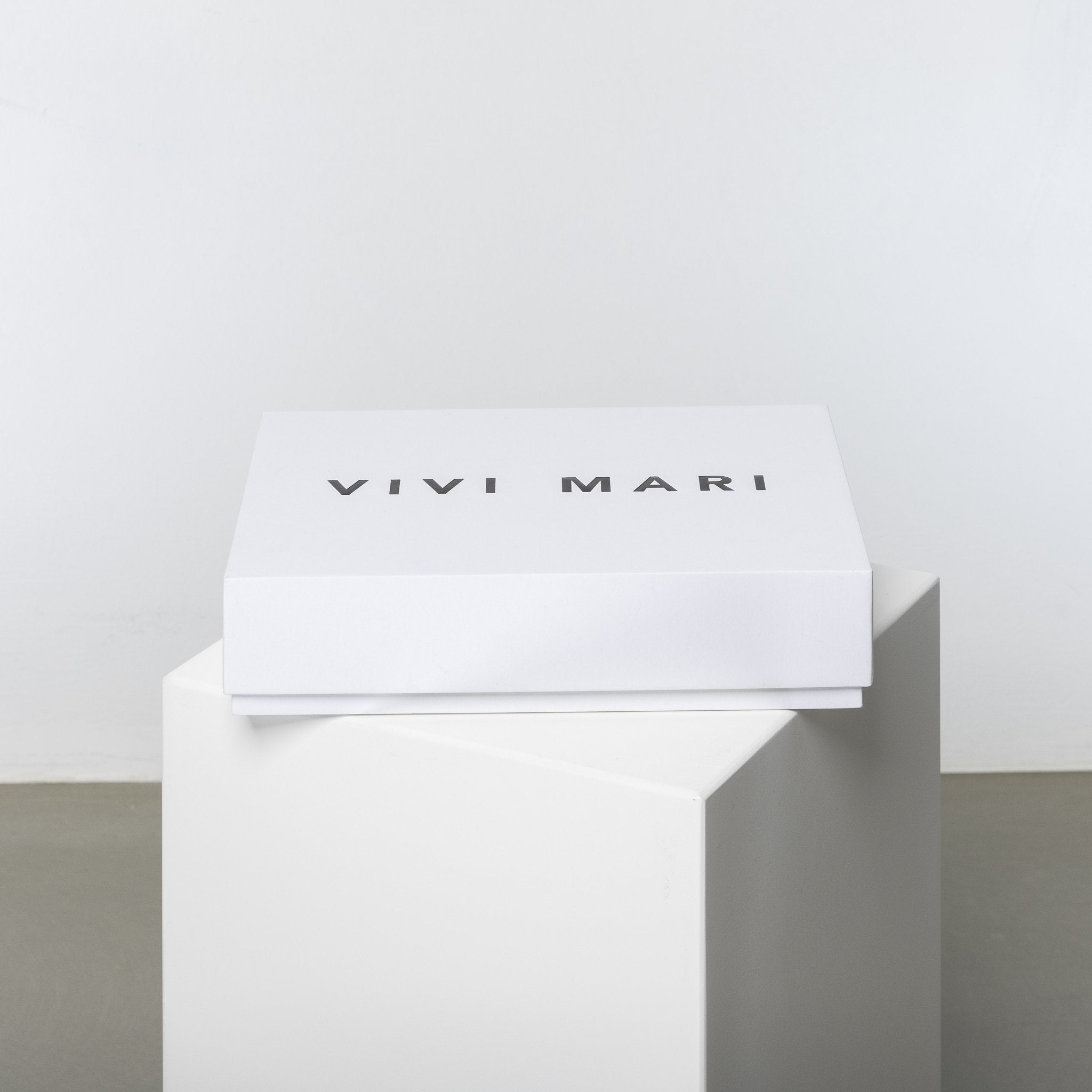 Pouch + strap basic classic thin - tan - VIVI MARI