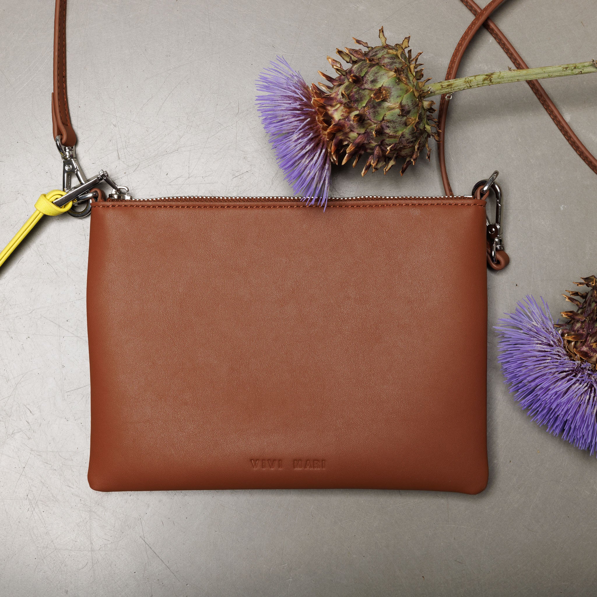 pouch + strap basic classic thin - tan - VIVI MARI