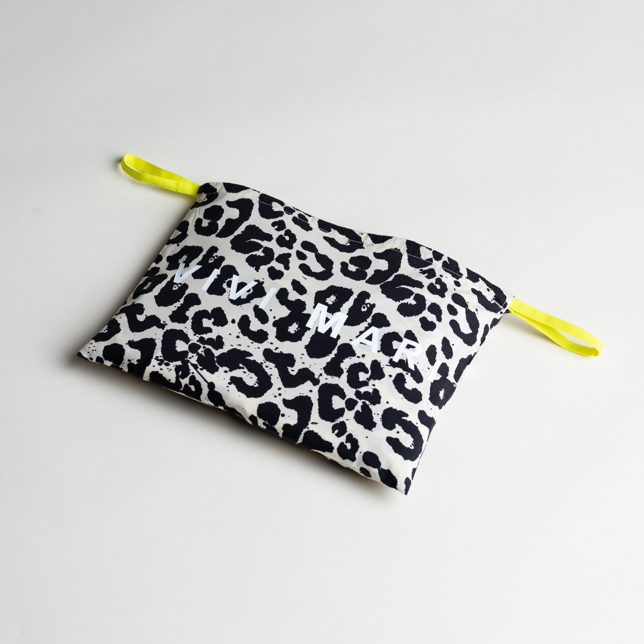 Pyjama Pants - leo splashes black/sand - VIVI MARI