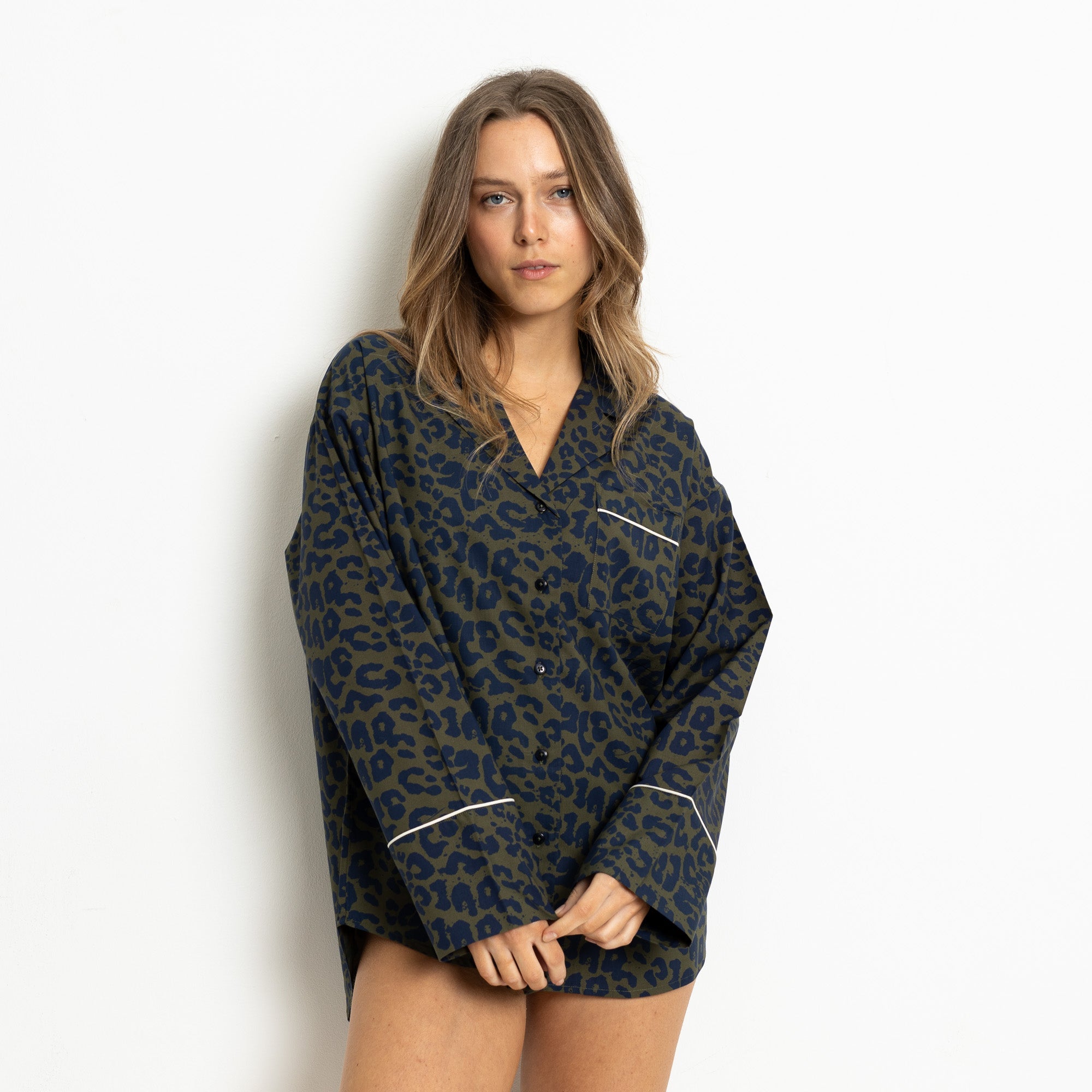 Pyjama Shirt long sleeve - leo splashes navy/olive - VIVI MARI
