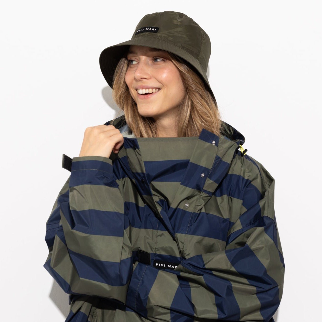 Raincoat bold stripes - navy/olive - VIVI MARI