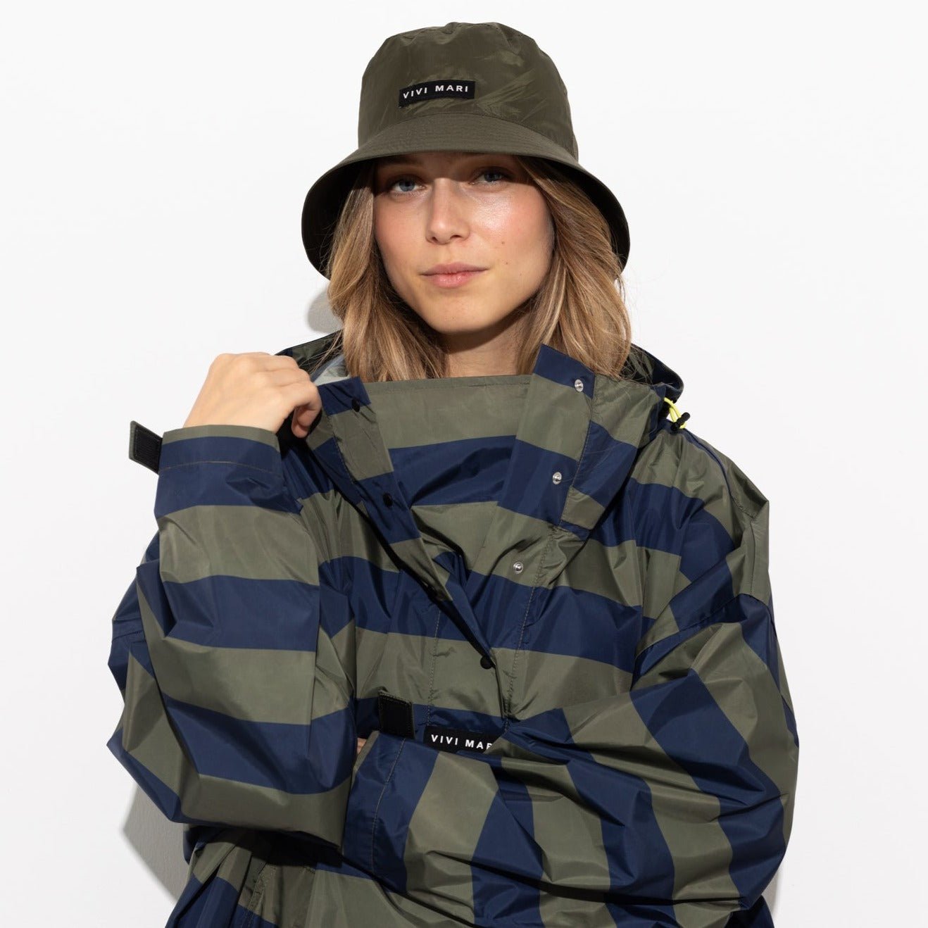 Raincoat bold stripes - navy/olive - VIVI MARI