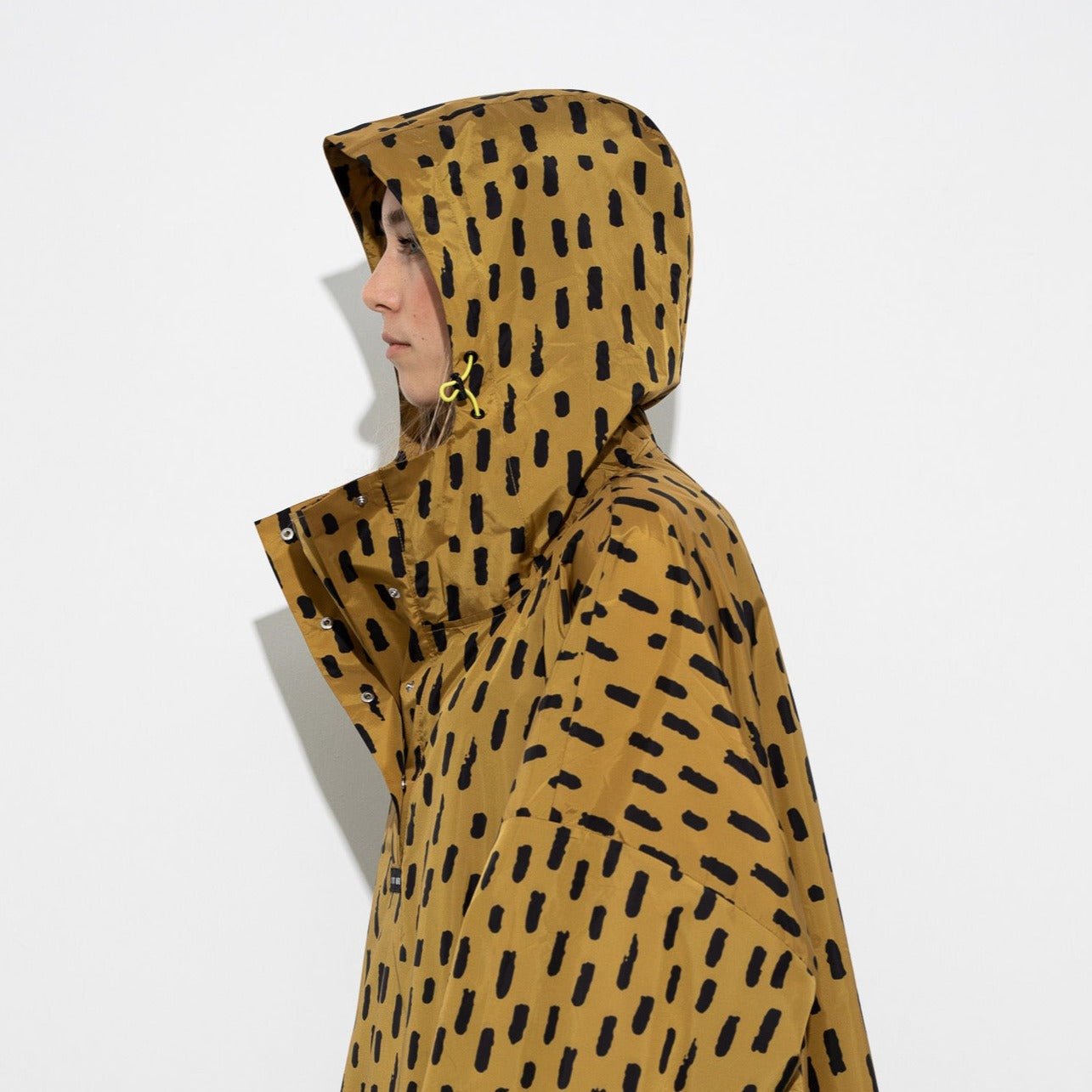 Raincoat drops mustard/black - VIVI MARI