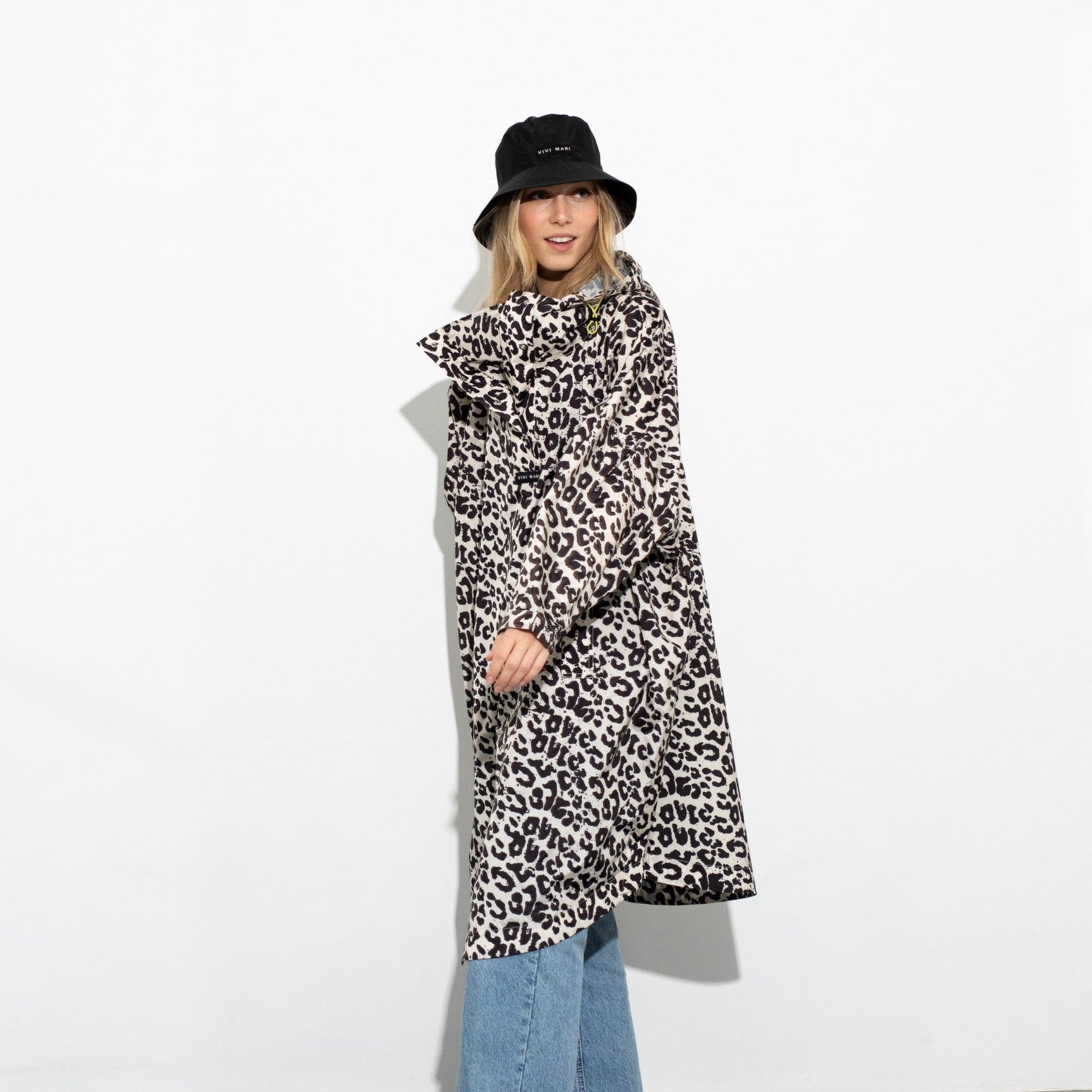 Raincoat leo splashes black/sand - VIVI MARI