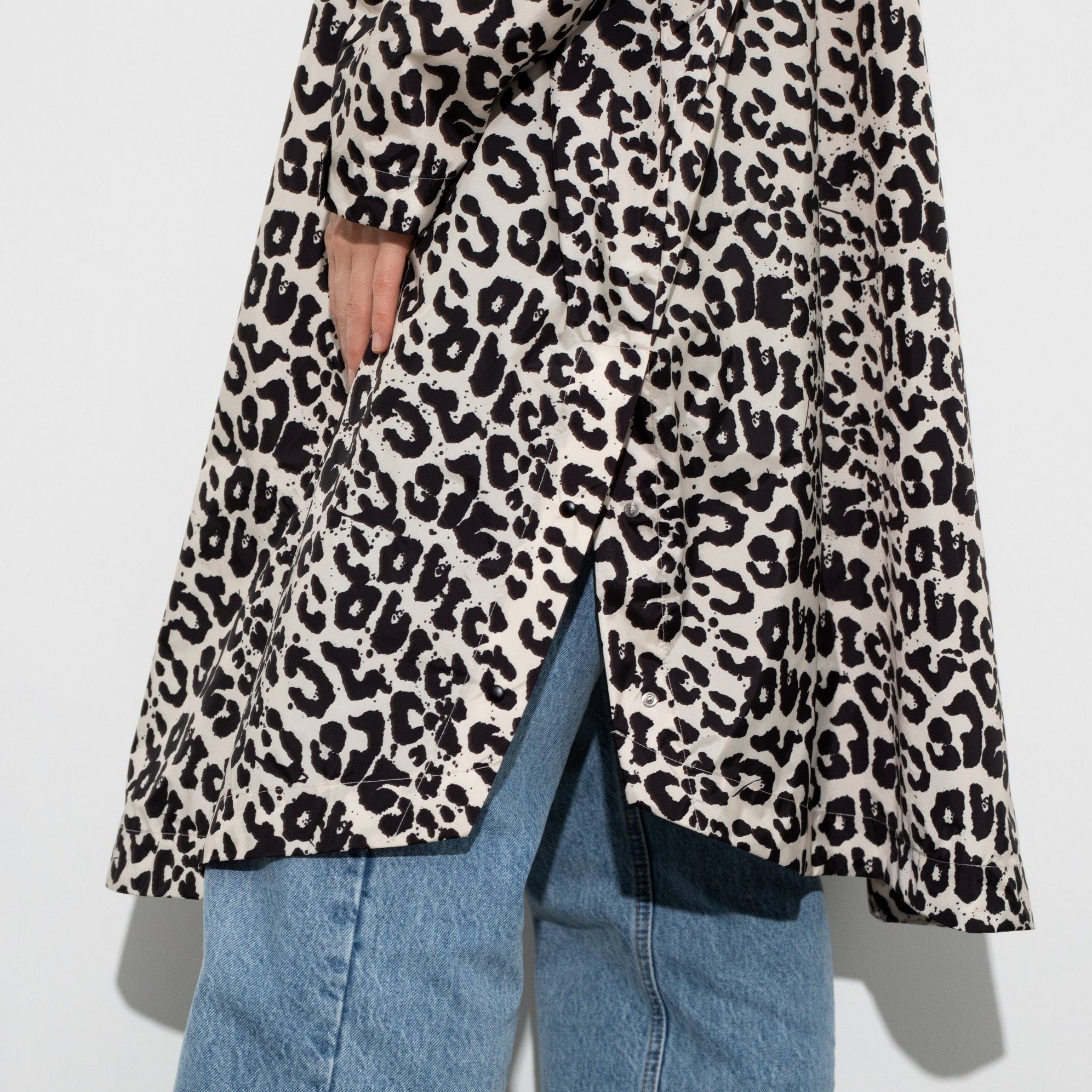 Raincoat leo splashes black/sand - VIVI MARI