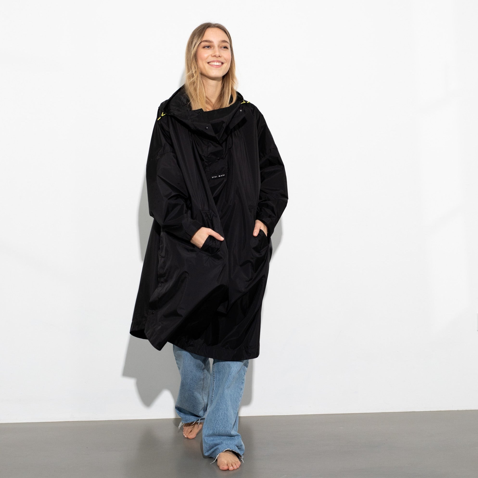 Raincoat solid black - VIVI MARI